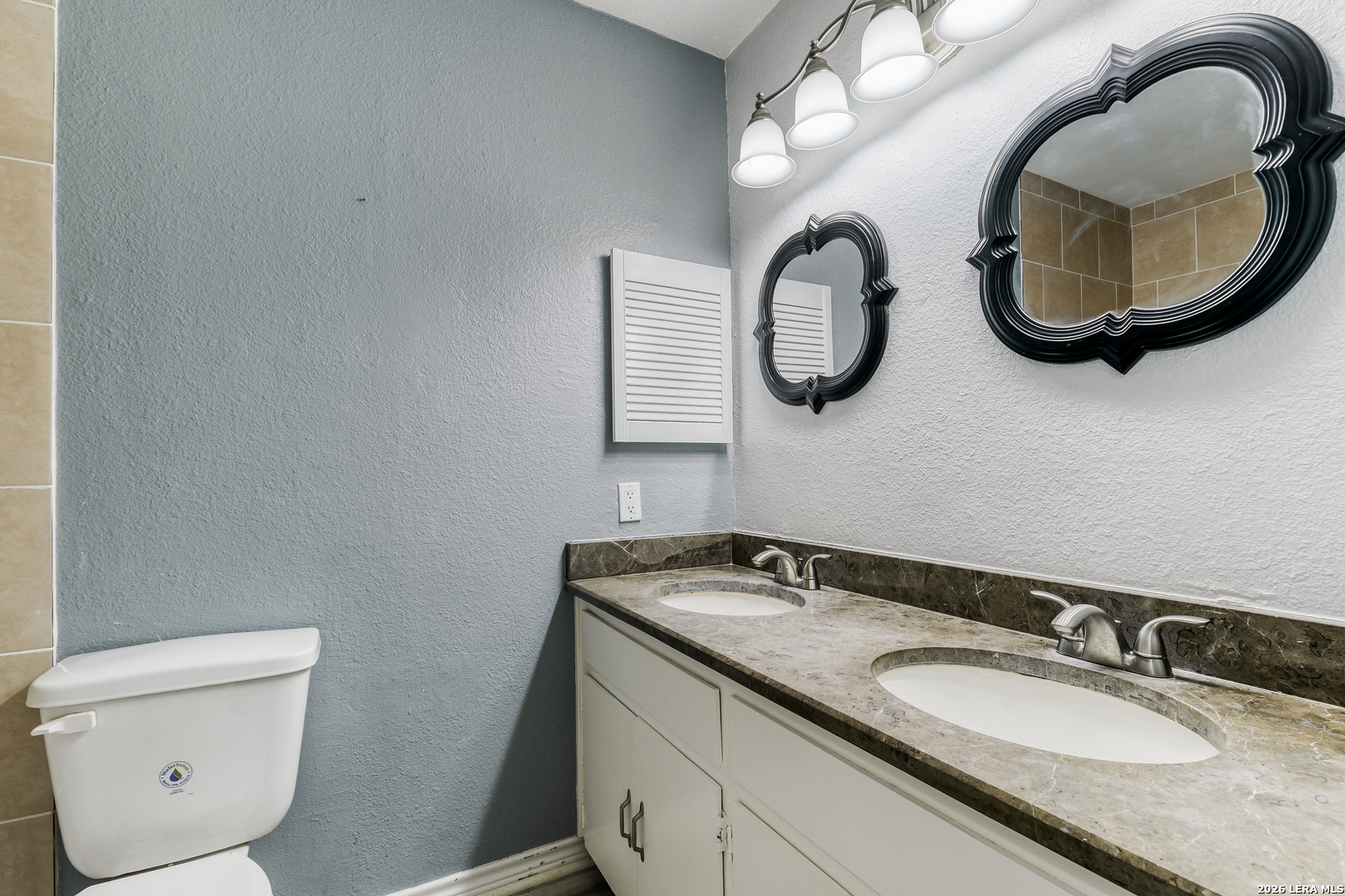 120 S Winston Lane San Antonio TX 78213