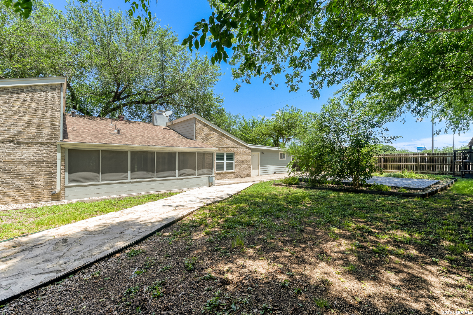 120 S Winston Lane San Antonio TX 78213