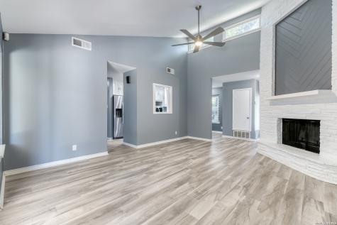 120 S Winston Lane San Antonio TX 78213
