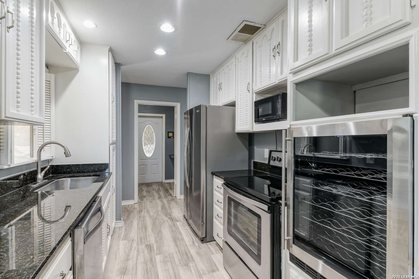 120 S Winston Lane San Antonio TX 78213