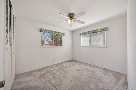 5827 Castle Brook Drive San Antonio TX 78218
