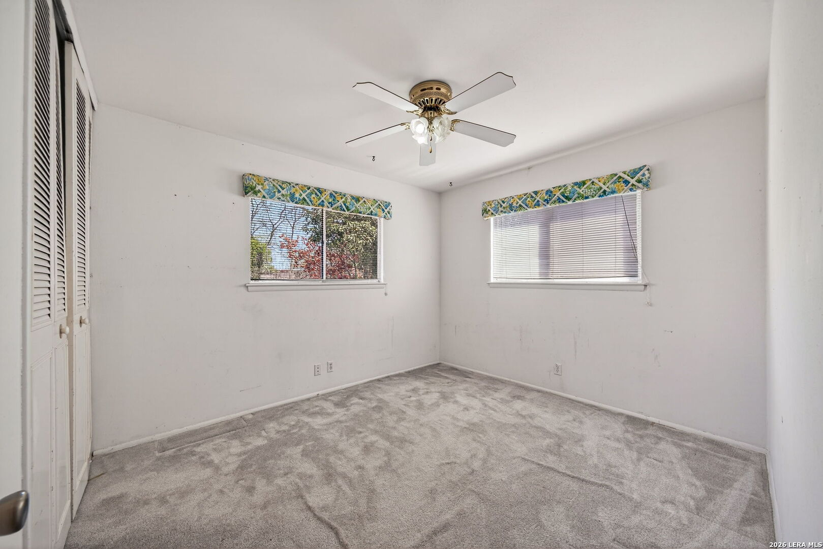 5827 Castle Brook Drive San Antonio TX 78218