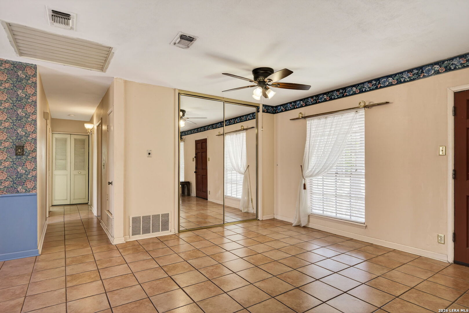 5827 Castle Brook Drive San Antonio TX 78218
