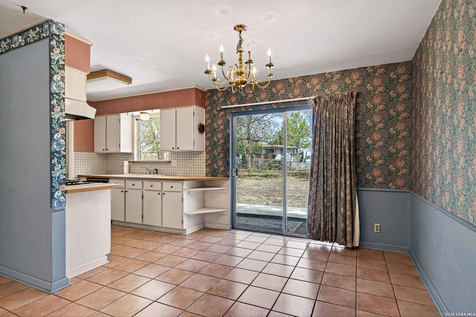 5827 Castle Brook Drive San Antonio TX 78218