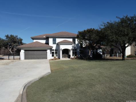 118 Skipping Stone Concan TX 78838