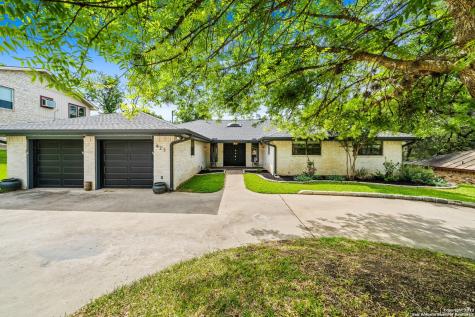 423 Crest Ridge Drive Kerrville TX 78028