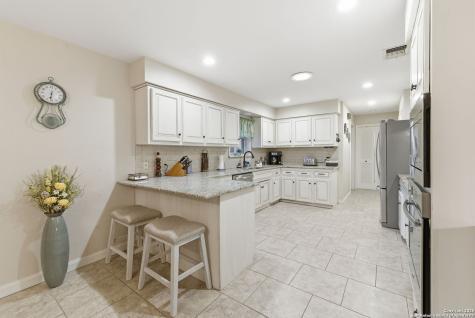 118 Timber Lane Kerrville TX 78028