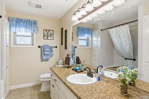 118 Timber Lane Kerrville TX 78028