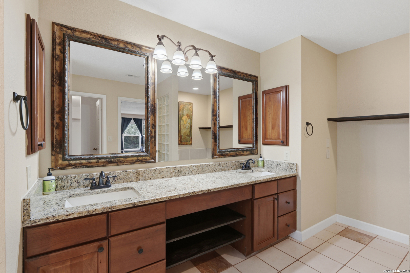 2143 Encanto Ridge San Antonio TX 78230