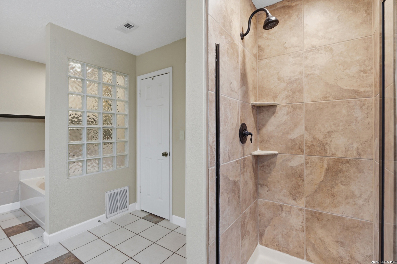 2143 Encanto Ridge San Antonio TX 78230