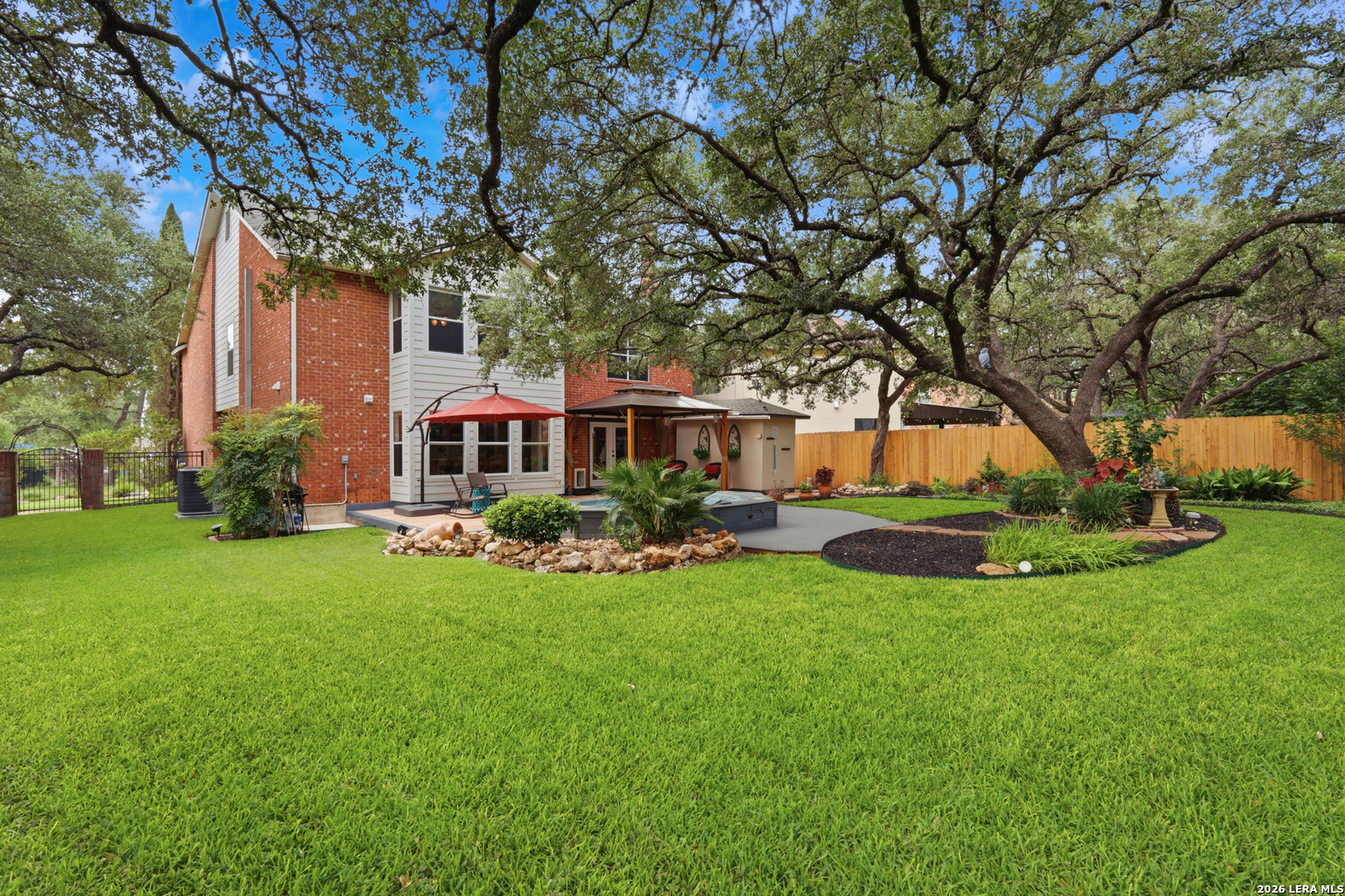 2143 Encanto Ridge San Antonio TX 78230