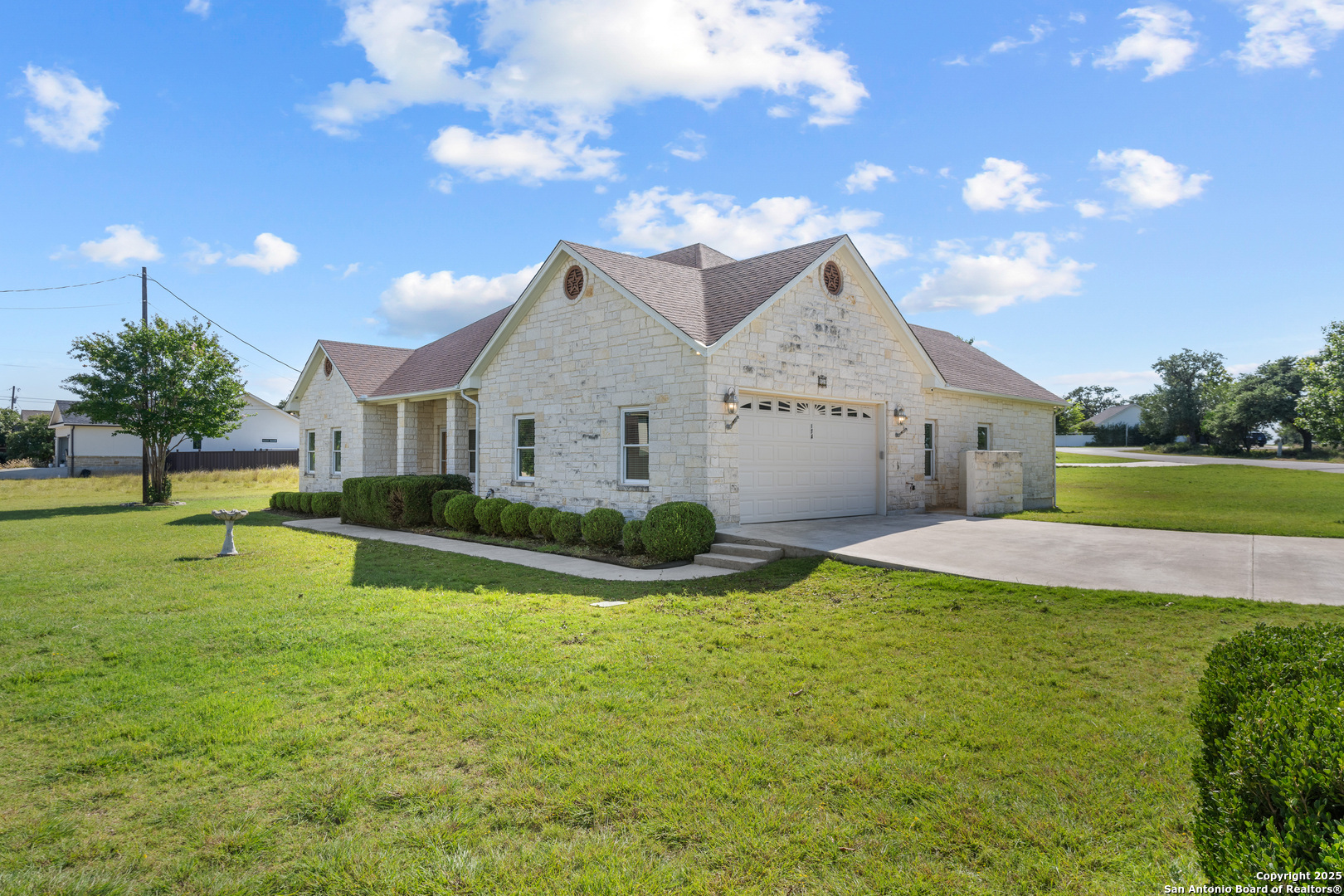 174 Edgewood Circle Bandera TX 78003