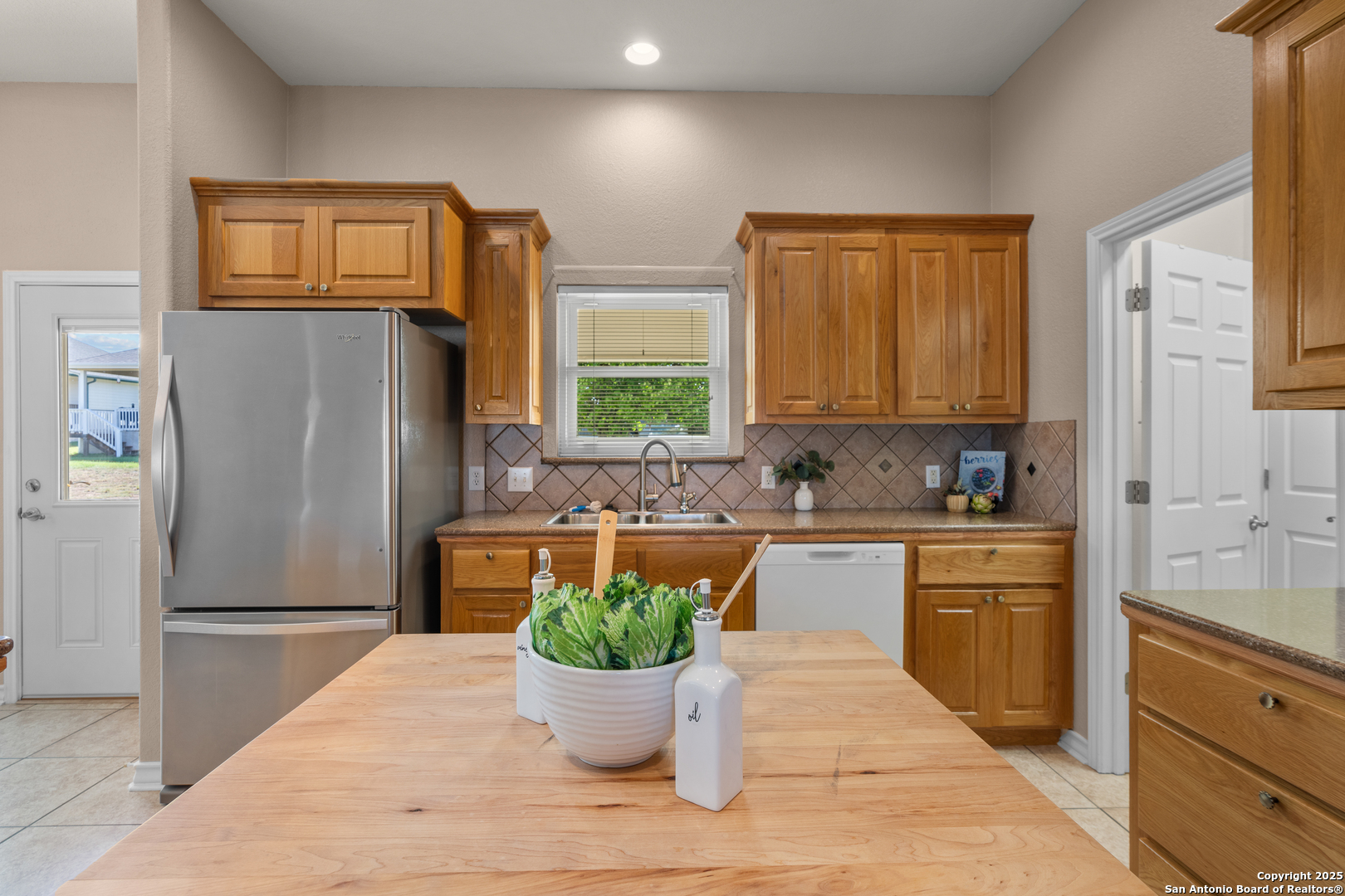 174 Edgewood Circle Bandera TX 78003