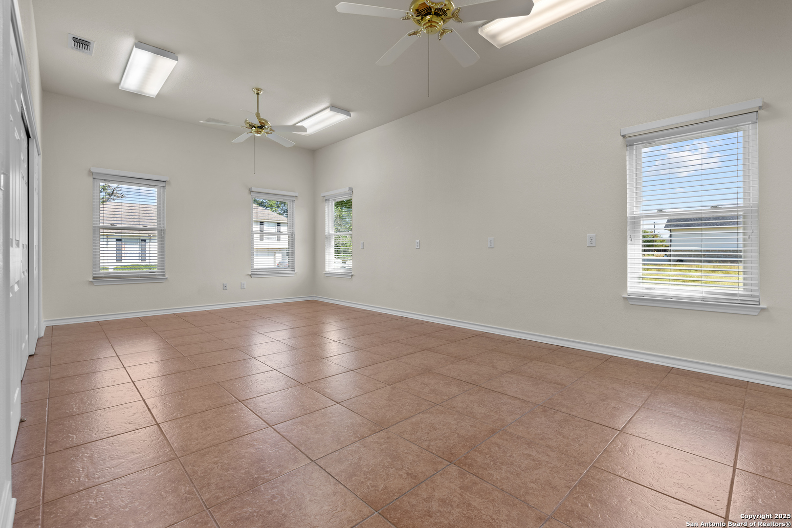 174 Edgewood Circle Bandera TX 78003