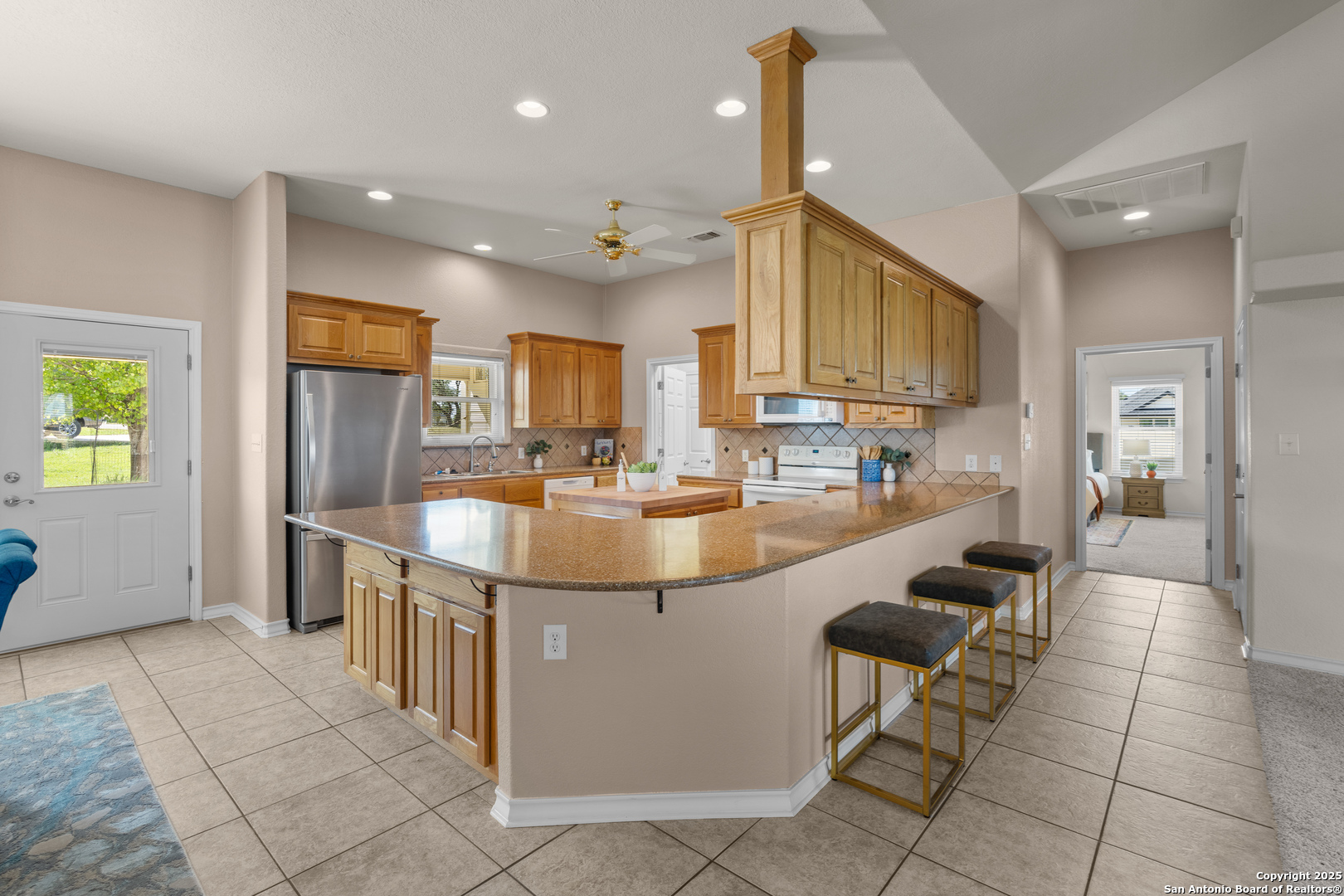 174 Edgewood Circle Bandera TX 78003