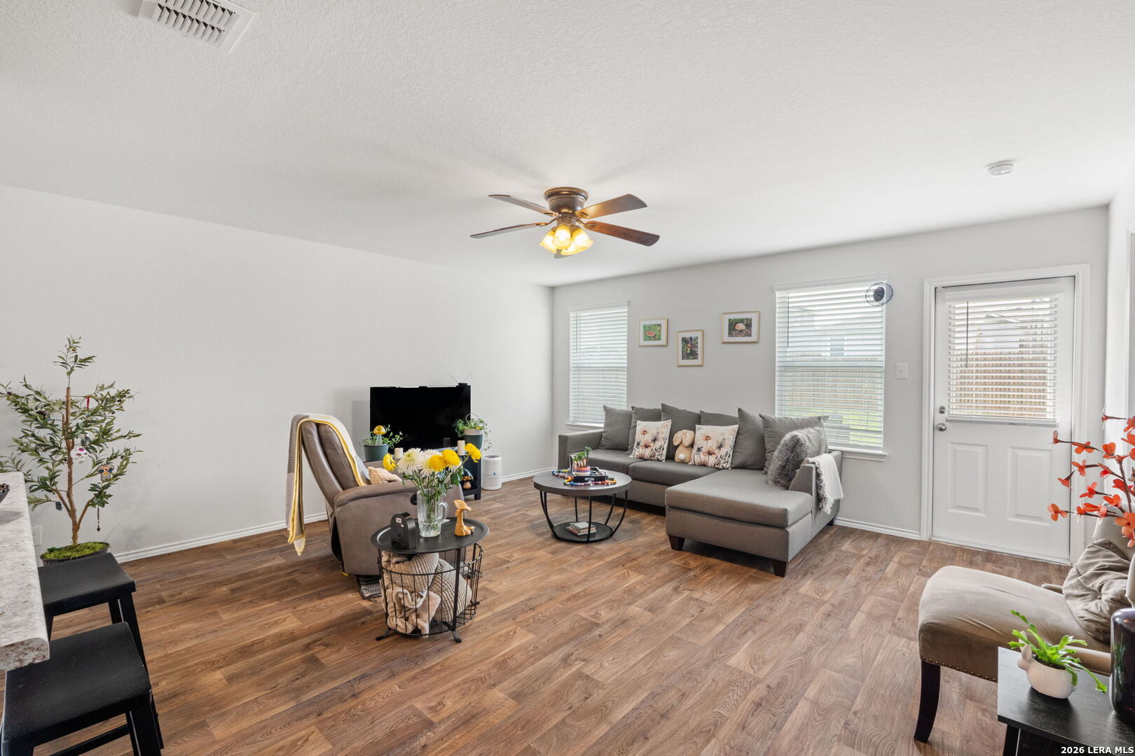 8231 Blue Canal San Antonio TX 78244