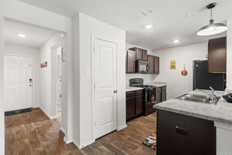 8231 Blue Canal San Antonio TX 78244