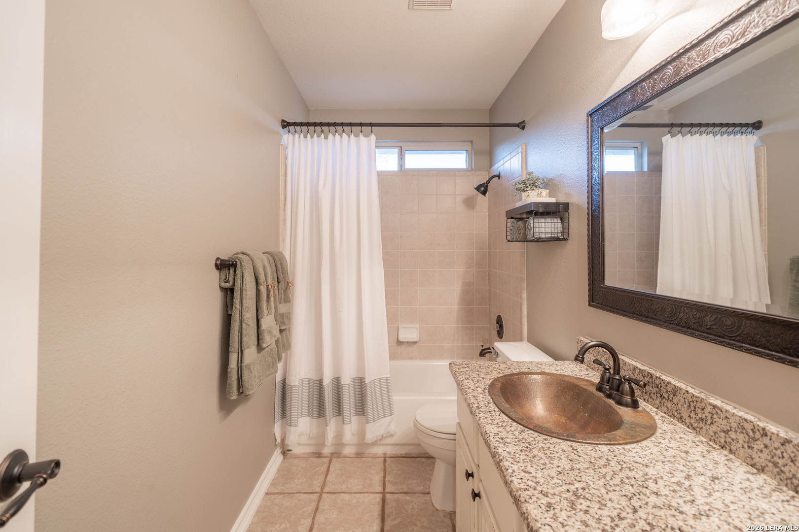 2047 Walsbrook San Antonio TX 78260