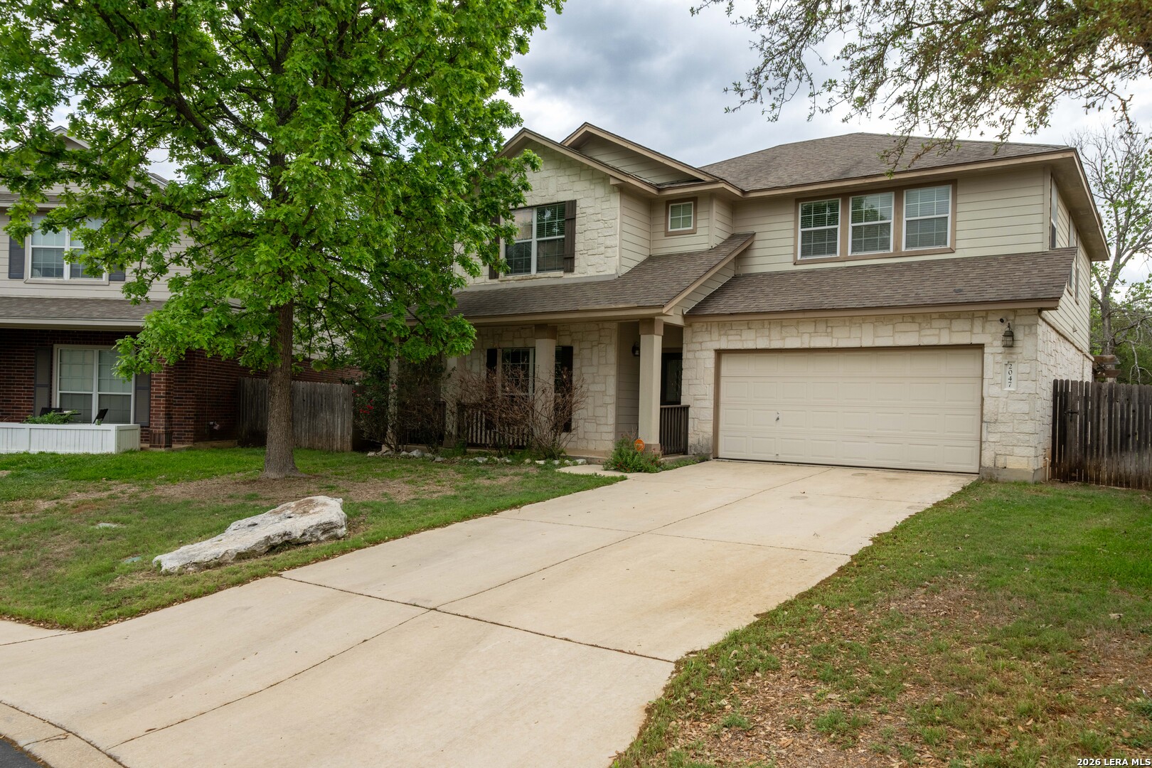 2047 Walsbrook San Antonio TX 78260