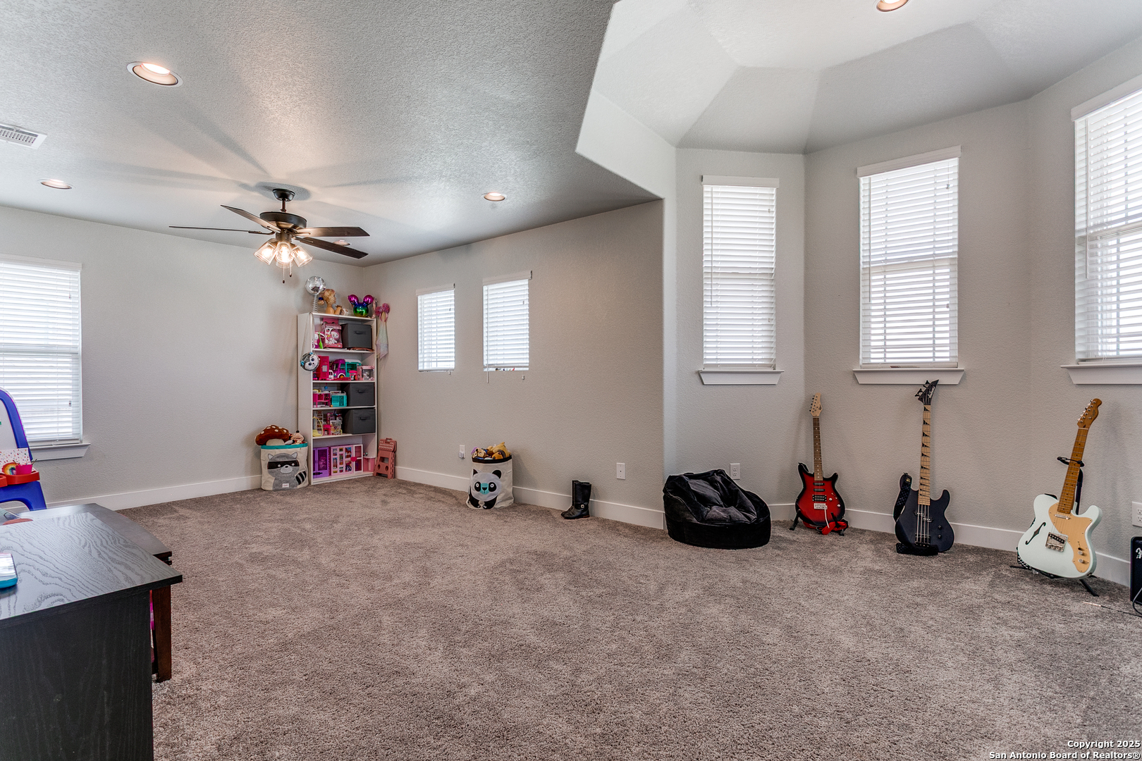 4614 Winter Cherry San Antonio TX 78245