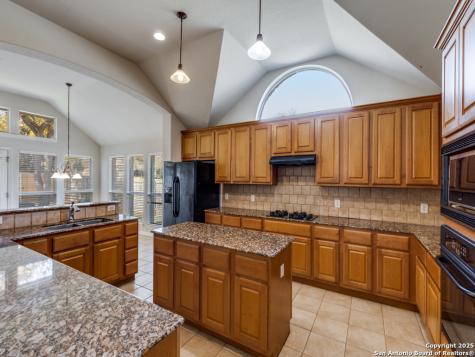 2347 Berwick Round Rock TX 78681