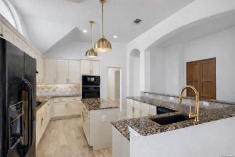 2347 Berwick Round Rock TX 78681