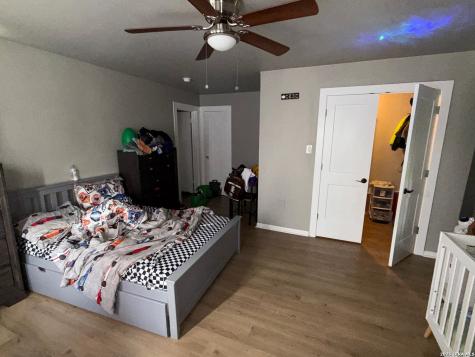 109 E Mayer Street Stockdale TX 78160
