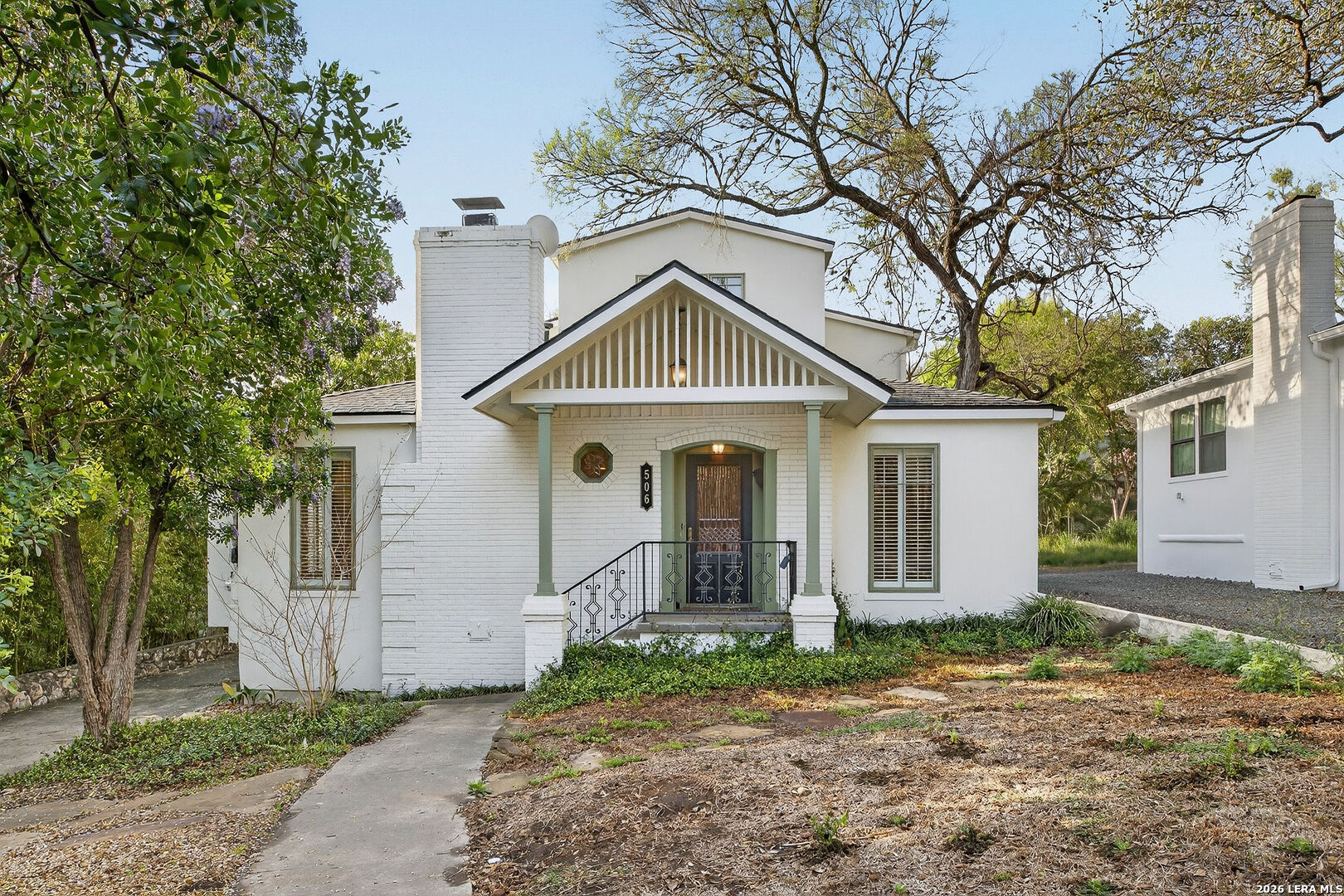 506 Castano Alamo Heights TX 78209