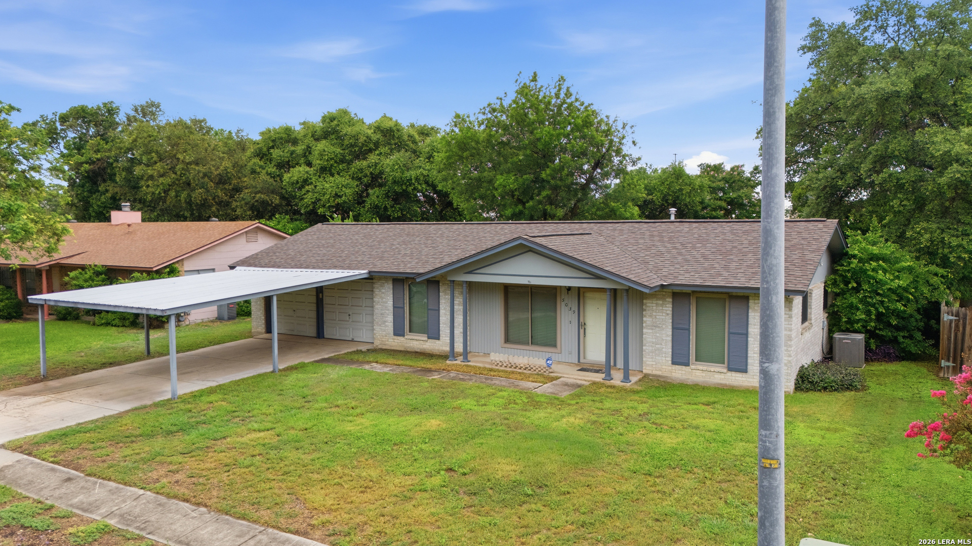 5039 Round Table Drive San Antonio TX 78218