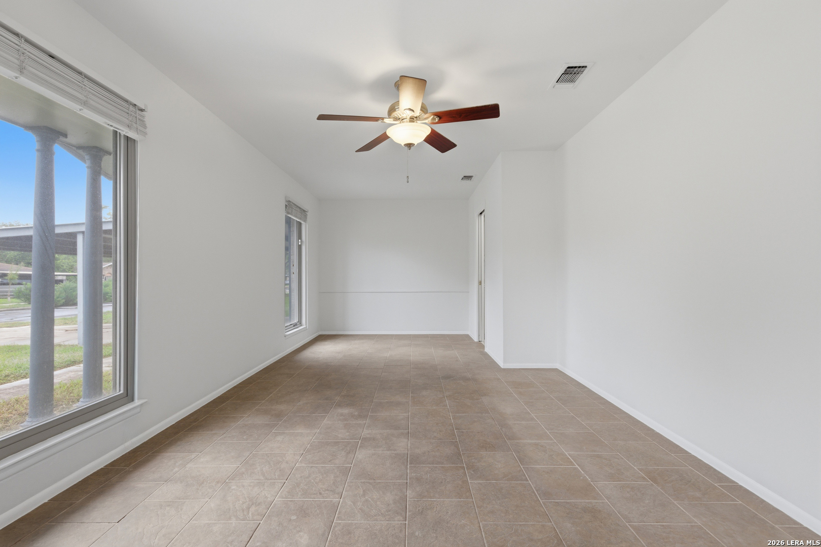 5039 Round Table Drive San Antonio TX 78218
