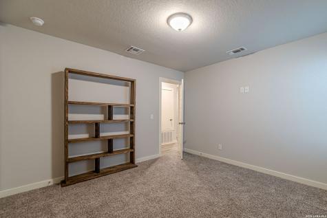 716 Fort Leonard San Antonio TX 78245