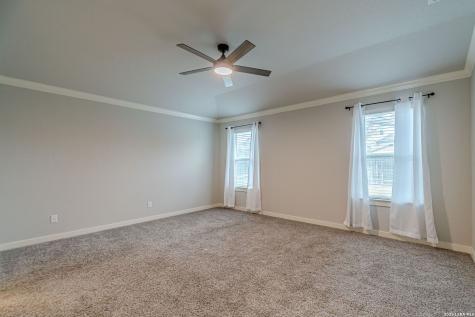 716 Fort Leonard San Antonio TX 78245