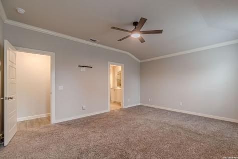 716 Fort Leonard San Antonio TX 78245