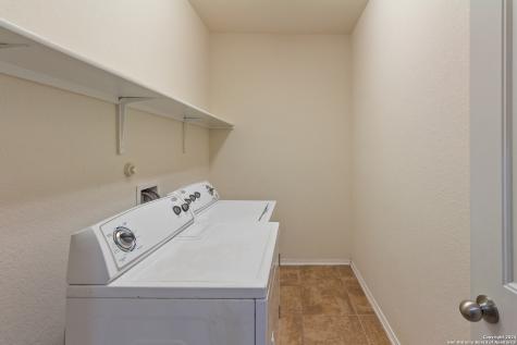 6734 Indian Lodge San Antonio TX 78253