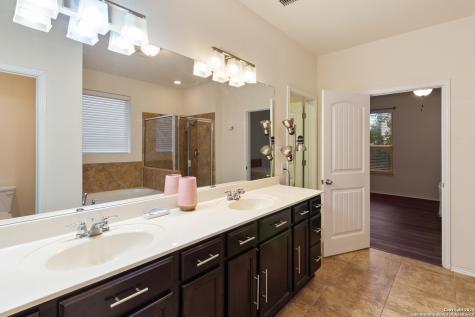 6734 Indian Lodge San Antonio TX 78253