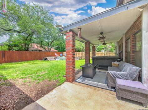 3535 Elk Cliff Pass Drive San Antonio TX 78247