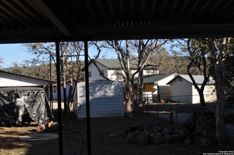679 Faurie Road Lakehills TX 78063