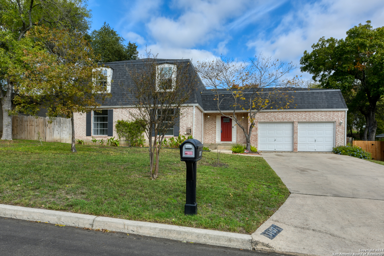 1107 Mount Riga San Antonio TX 78213