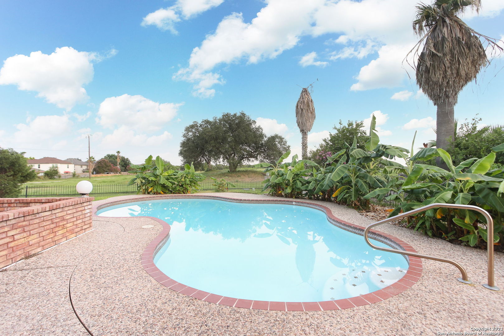 7019 Hidden Hills N San Antonio TX 78244