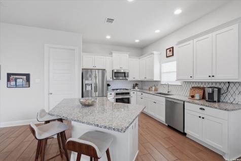 8235 Scarlet Gaura Boerne TX 78015