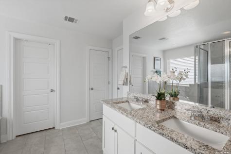 8235 Scarlet Gaura Boerne TX 78015