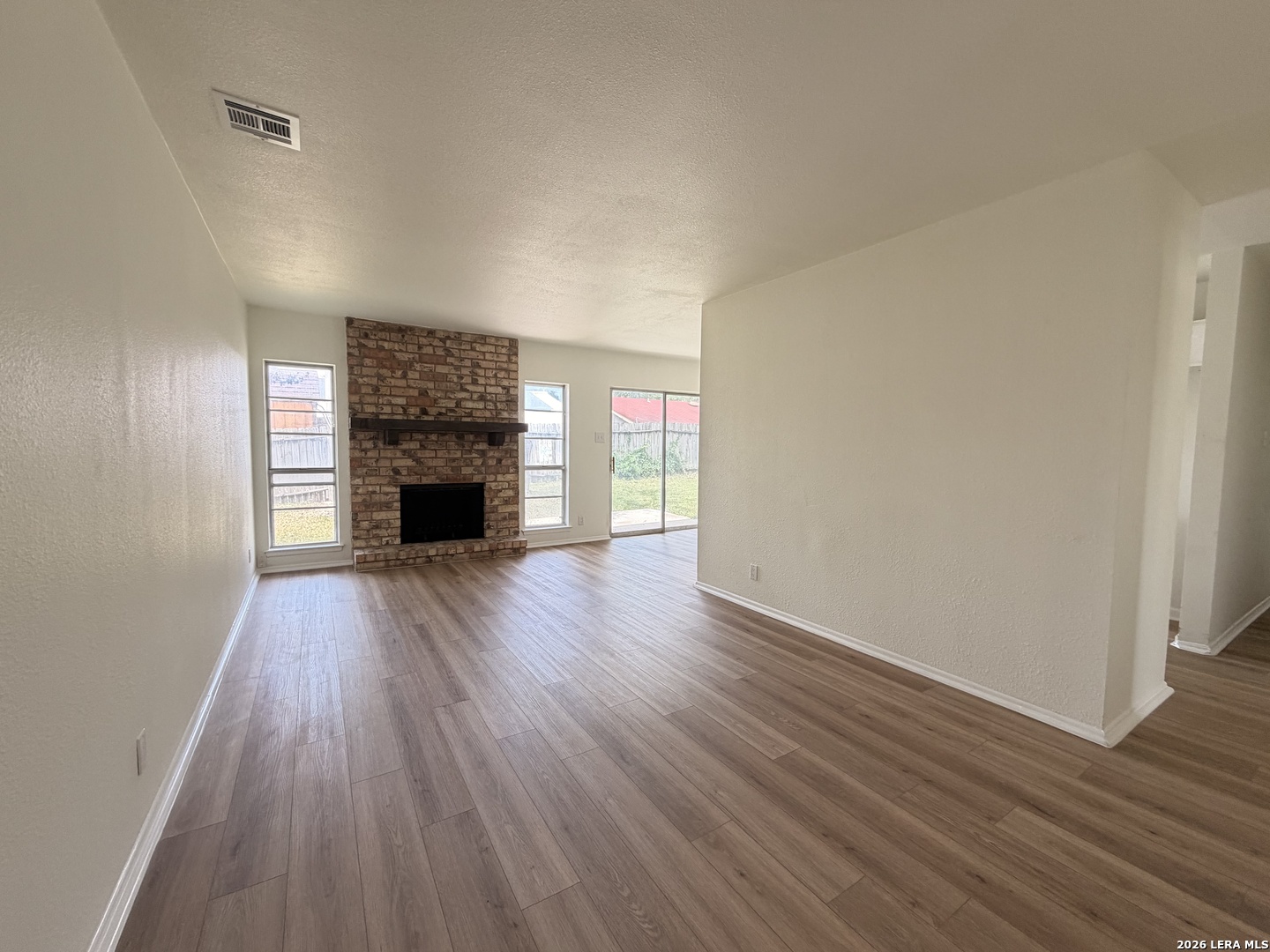 637 Jamie Sue Drive Converse TX 78109