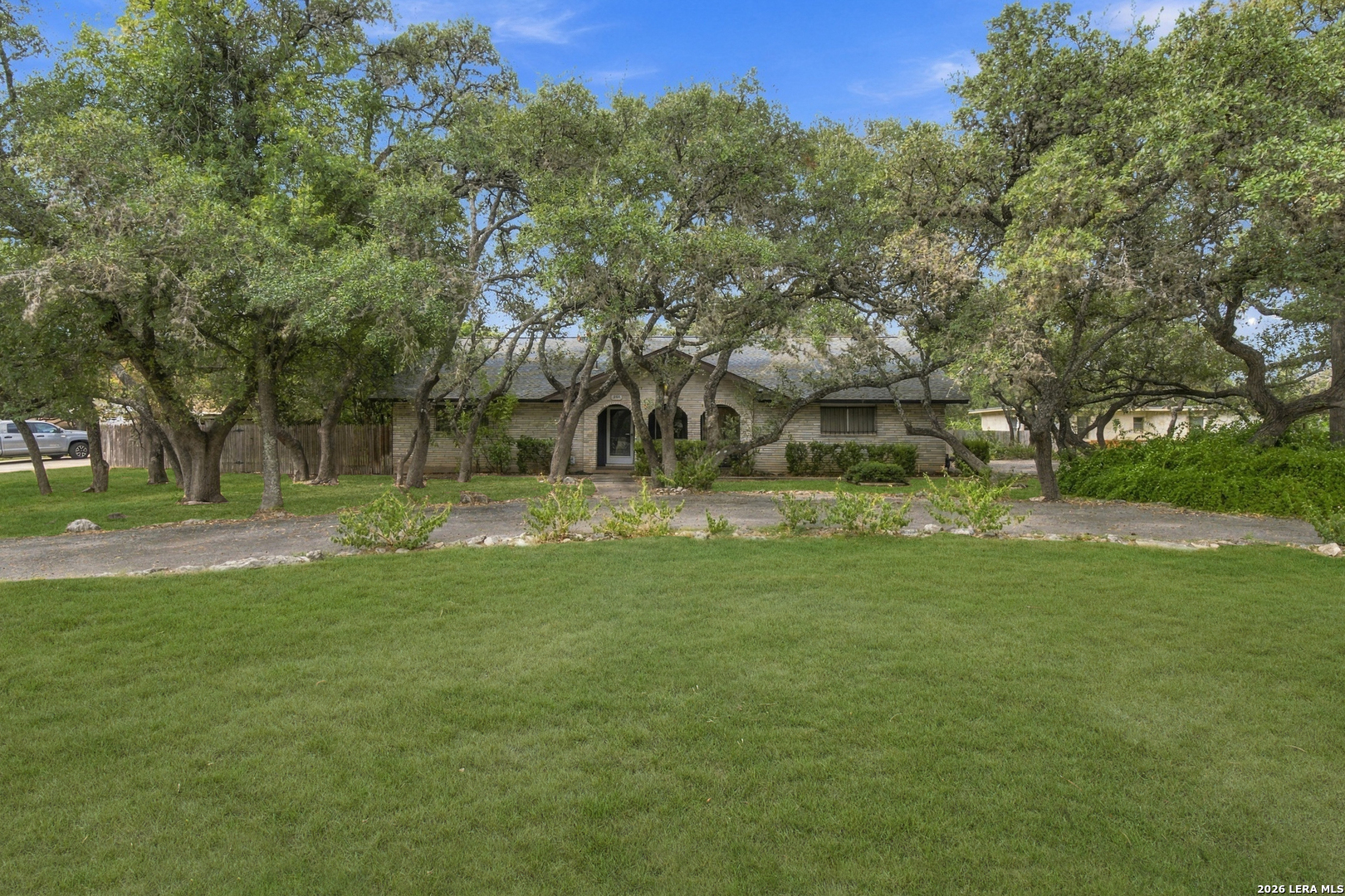308 Meadowbrook Drive Hollywood Park TX 78232