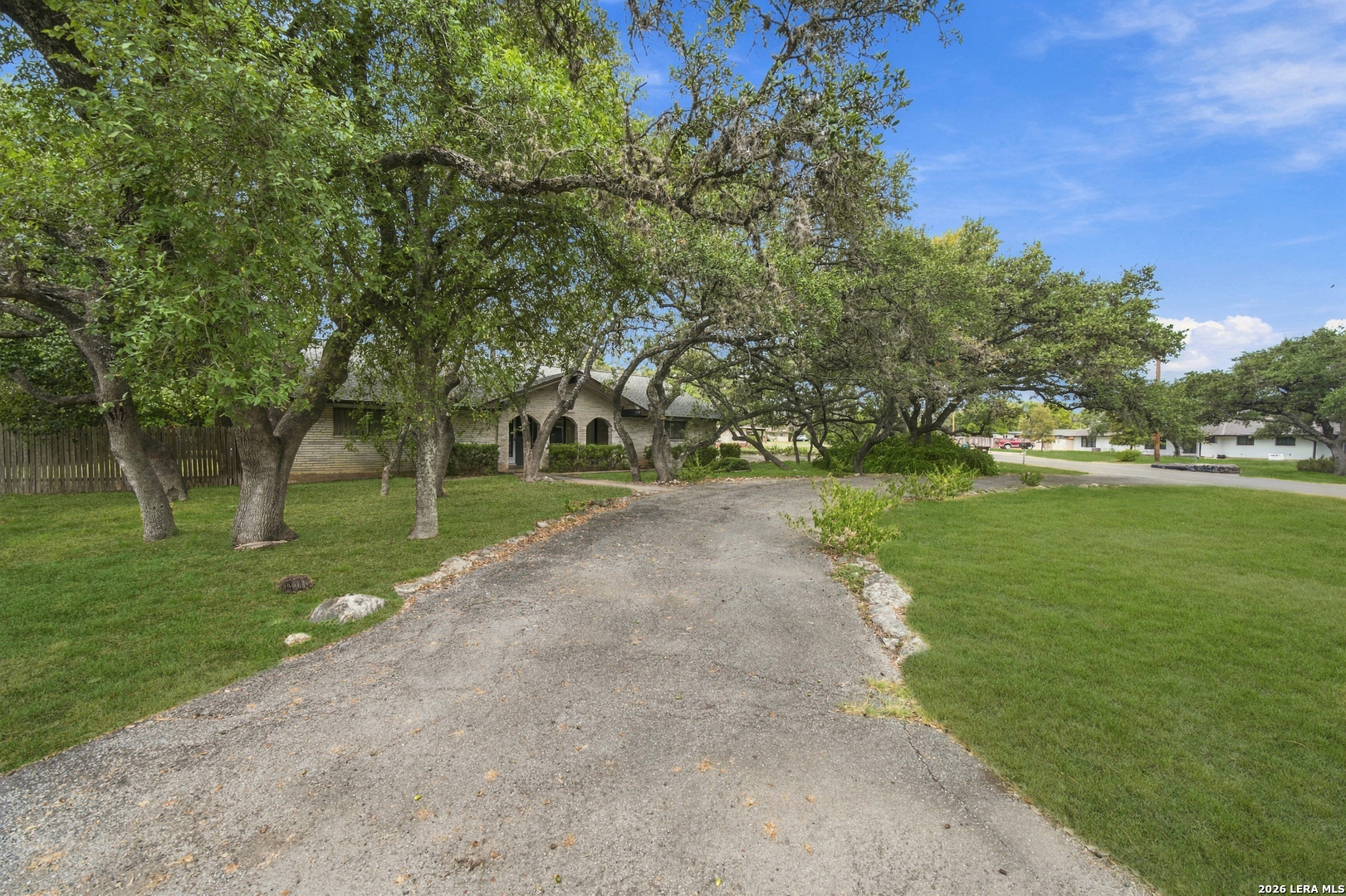 308 Meadowbrook Drive Hollywood Park TX 78232