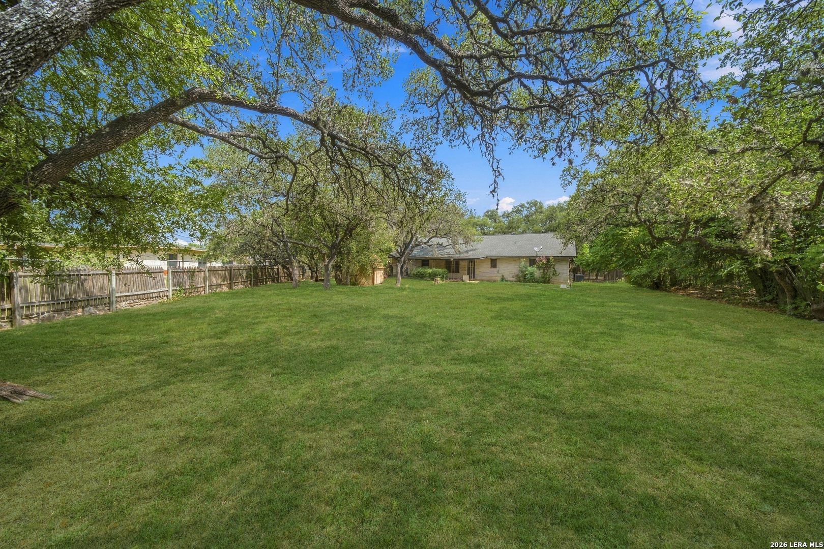 308 Meadowbrook Drive Hollywood Park TX 78232