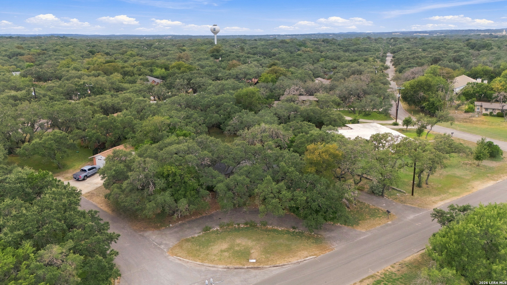 308 Meadowbrook Drive Hollywood Park TX 78232
