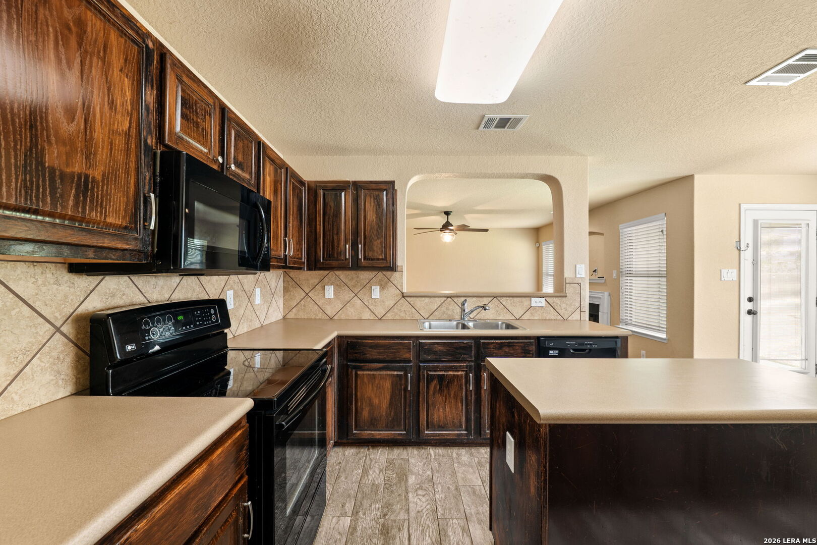 10327 Filly Valley San Antonio TX 78254