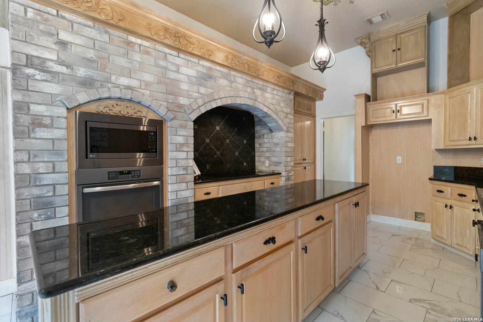 519 Mission Viejo San Antonio TX 78232