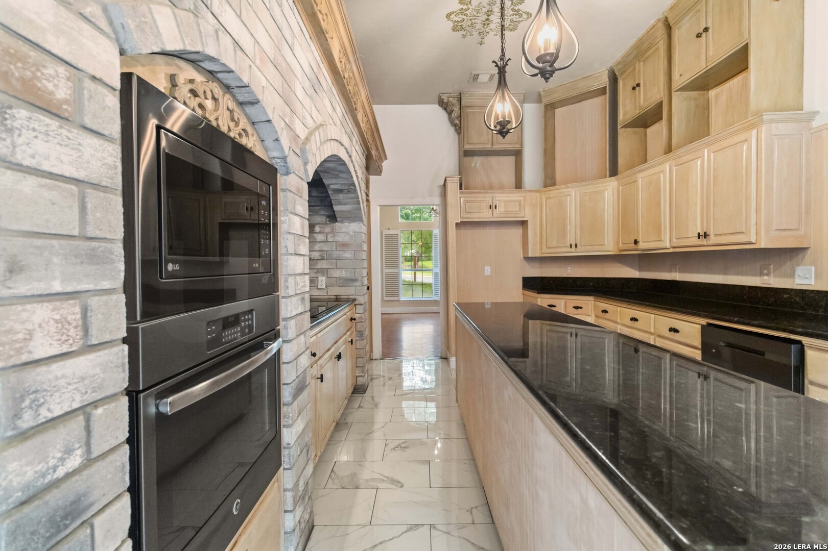 519 Mission Viejo San Antonio TX 78232