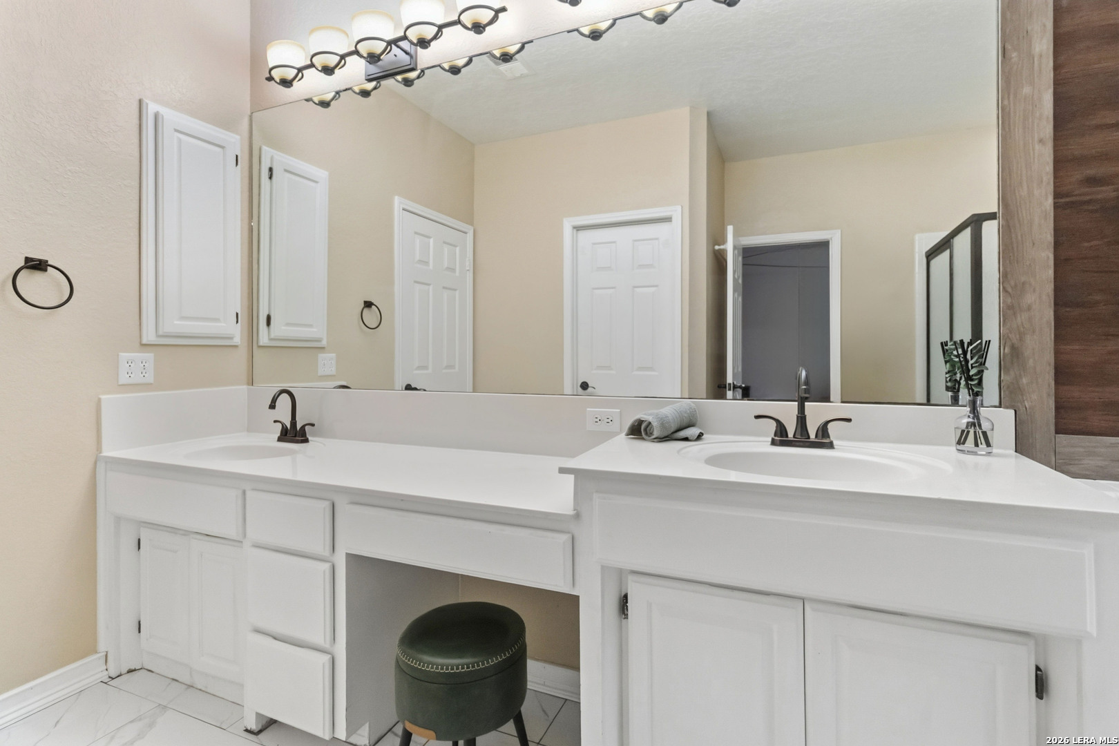 519 Mission Viejo San Antonio TX 78232